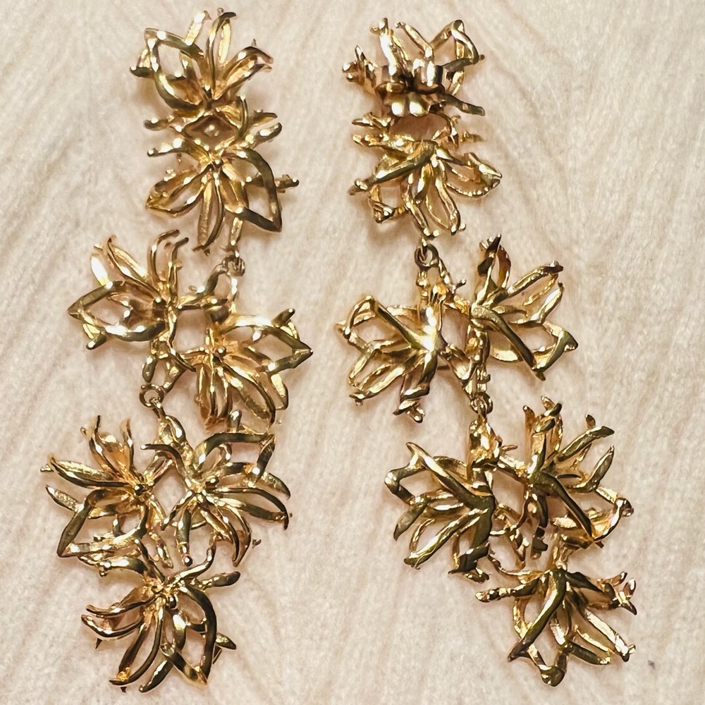 Women jewelry